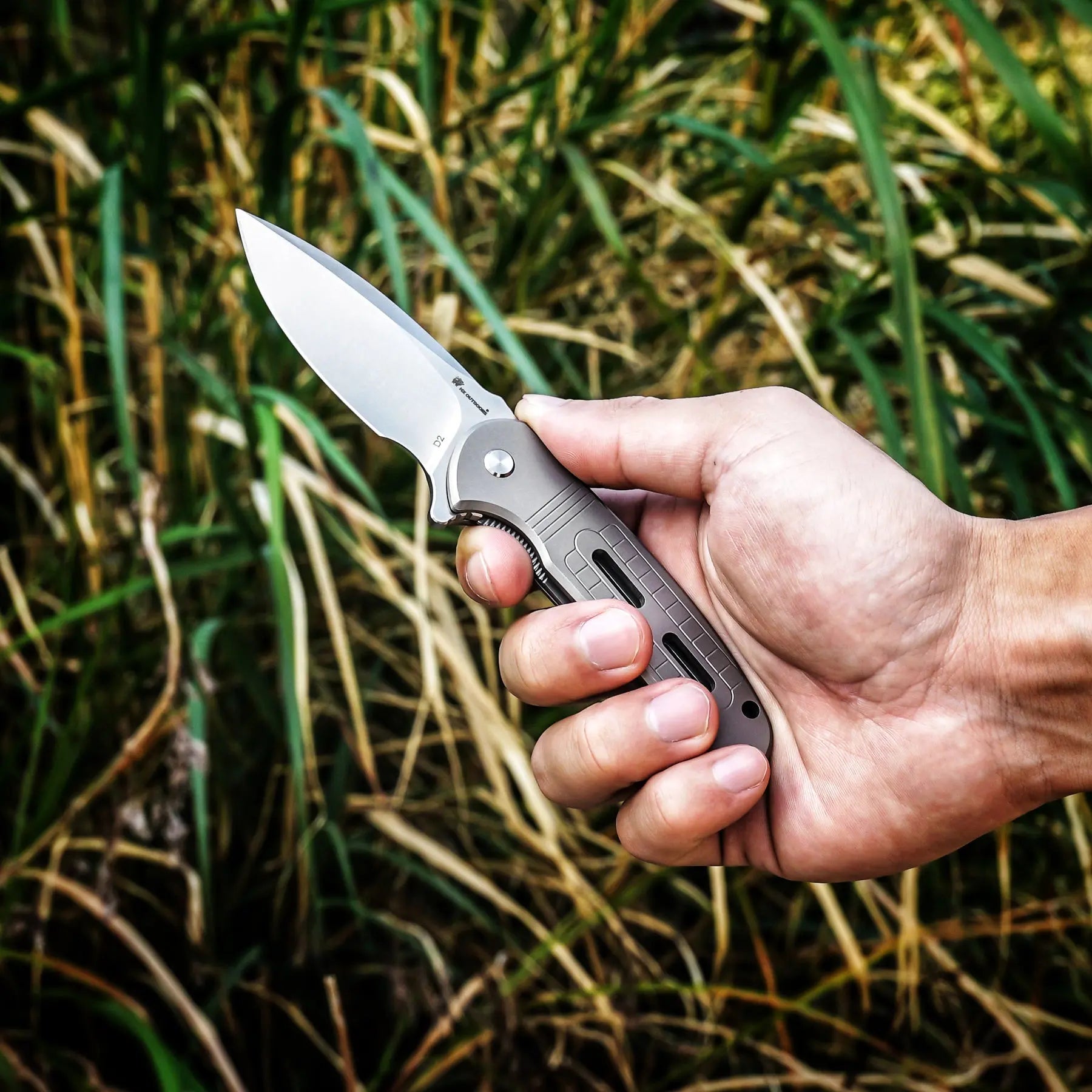 Pocket Knife HX OUTDOORS ROCK SAPPHIRE 2.4" D2 TITANIUM Drop Point Pocket Knife Camping Outdoor ZD-113S from HX OUTDOORS
