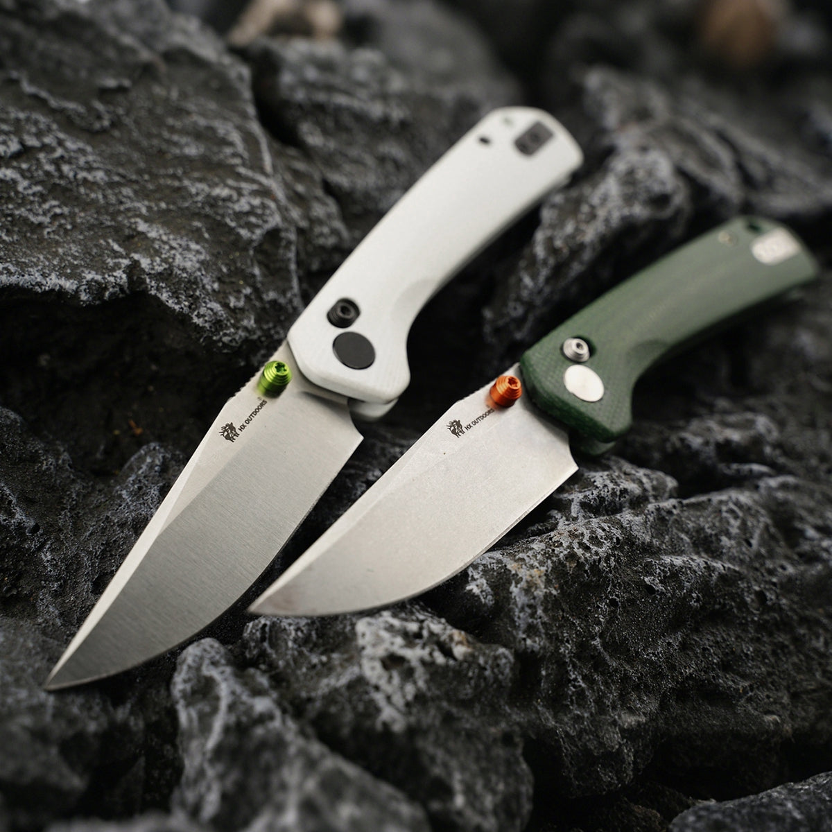 The Warmth of Micarta: A Guide to the Knife Material