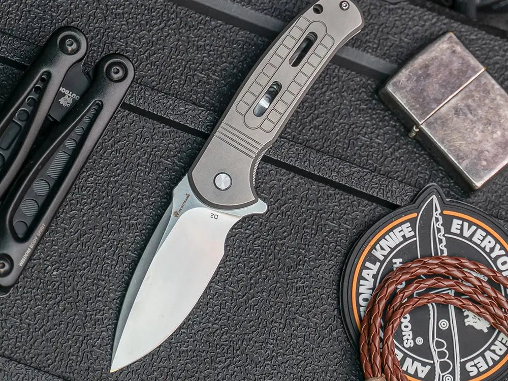 EVERYDAY CARRY