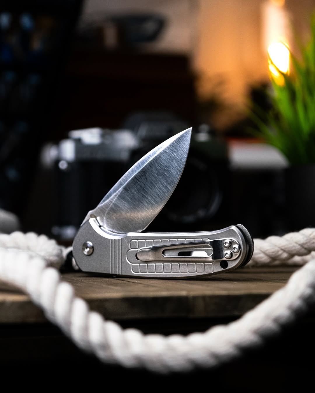 The_hxoutdoorsknife_Rock_Sapphire
