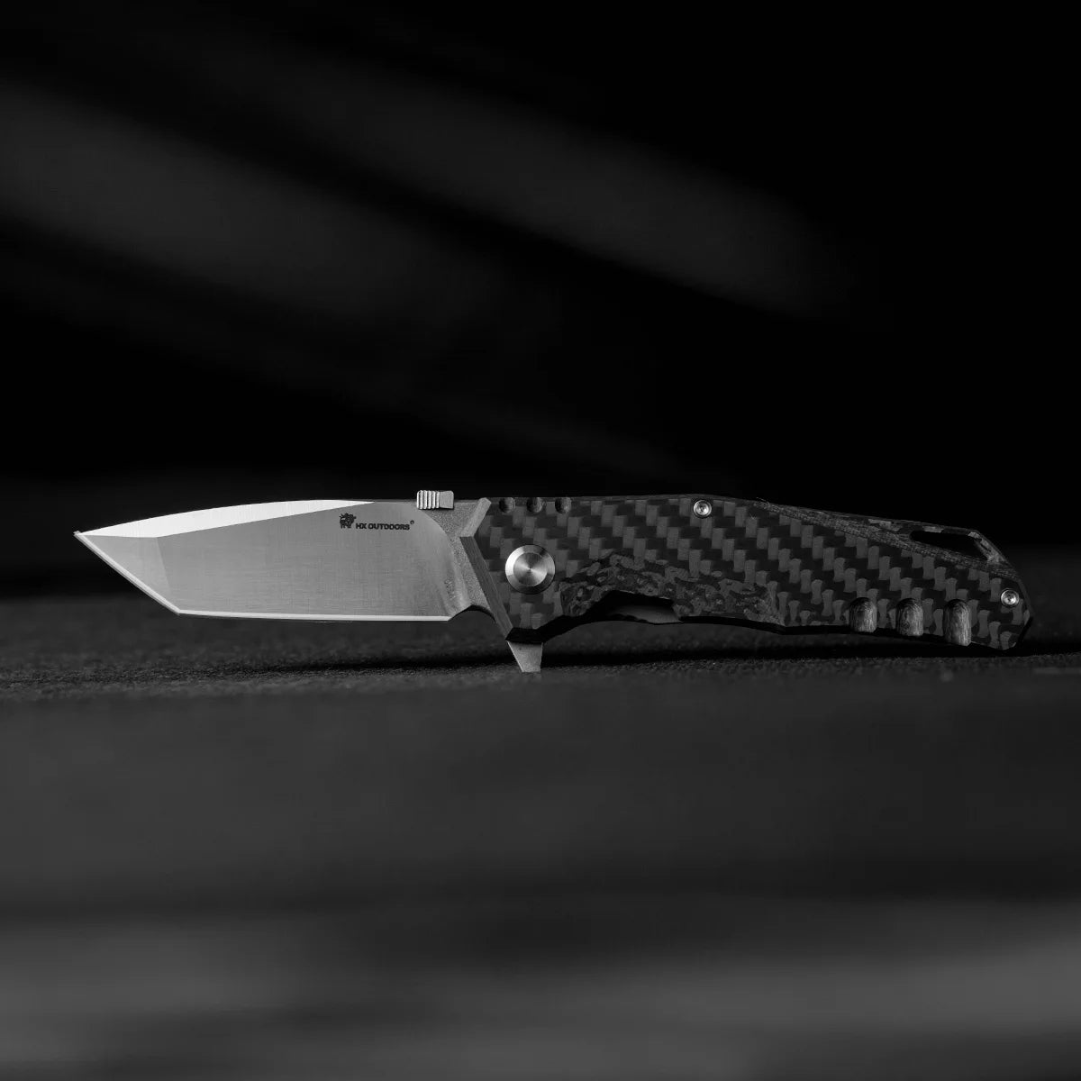 COBRA Pocket Knife | Frame Lock | 2.76" VG10 Blade | Carbon Fiber & Titanium Alloy Handle | HX OUTDOORS ZD-005